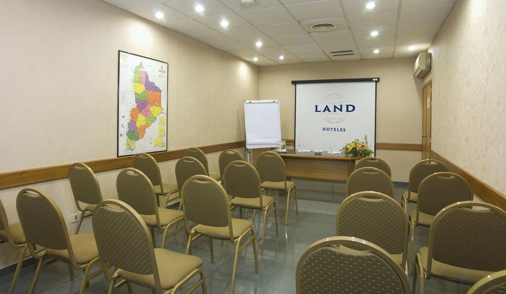 Hotel Land Express Neuquén Esterno foto
